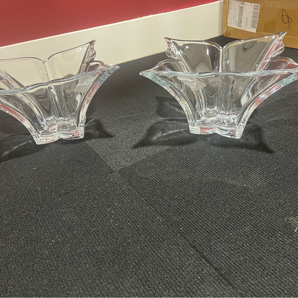 Mikasa heavy clear crystal florale bowl